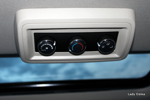 Rear Climate Controls and Moonroof